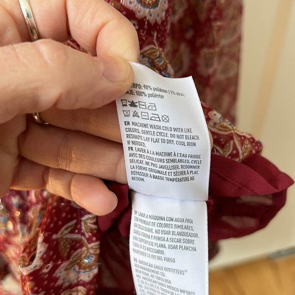 Woman’s XS American eagle blouse top. - Picture 10 of 11